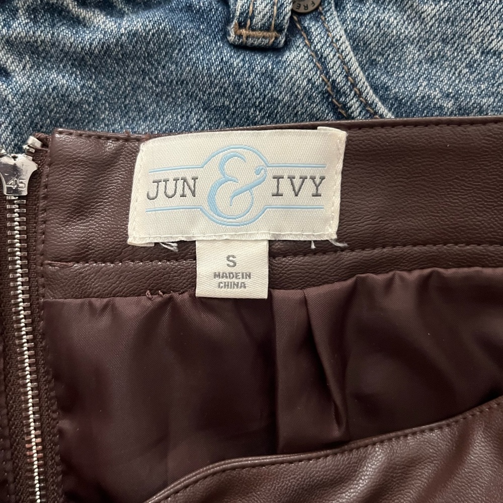 Brown Leather Mini Skirt - image 3